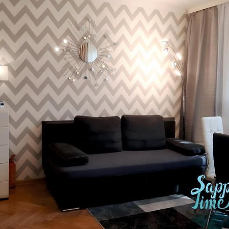 Apartment Sapphire Time Лодзь Екстер'єр фото