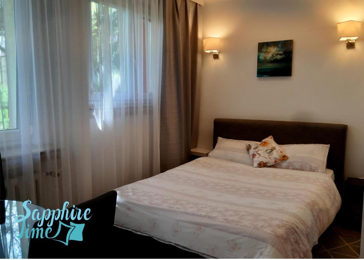 Apartment Sapphire Time Лодзь Екстер'єр фото