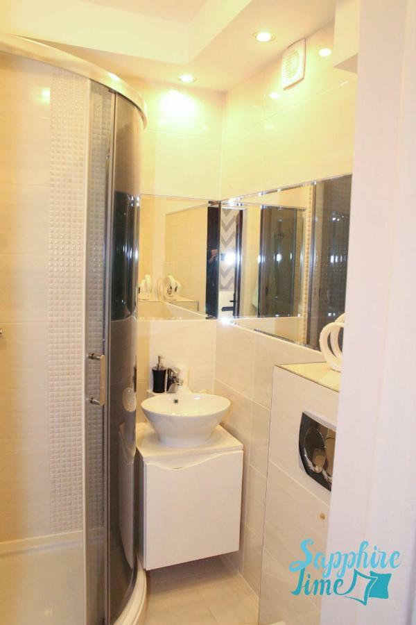 Apartment Sapphire Time Лодзь Екстер'єр фото