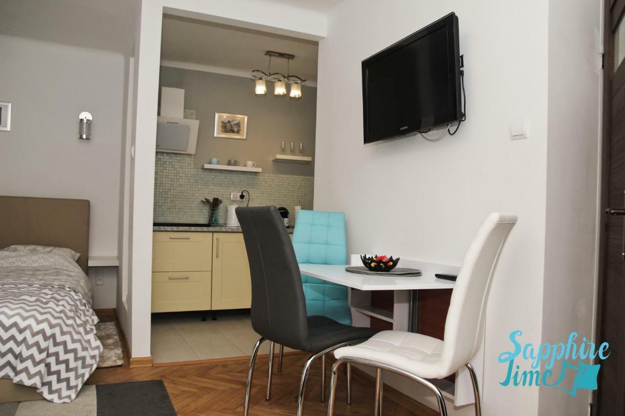Apartment Sapphire Time Лодзь Екстер'єр фото
