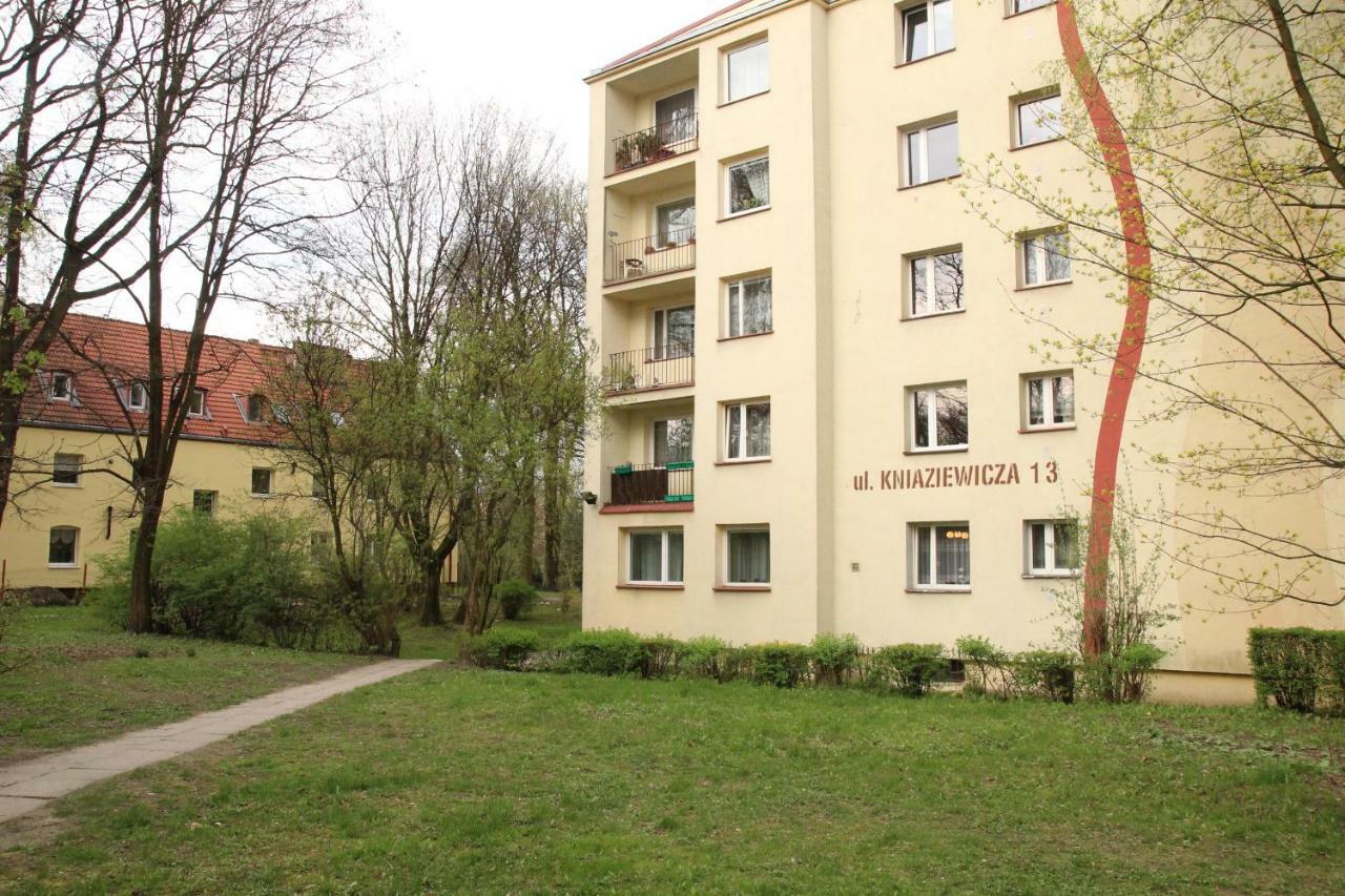Apartment Sapphire Time Лодзь Екстер'єр фото